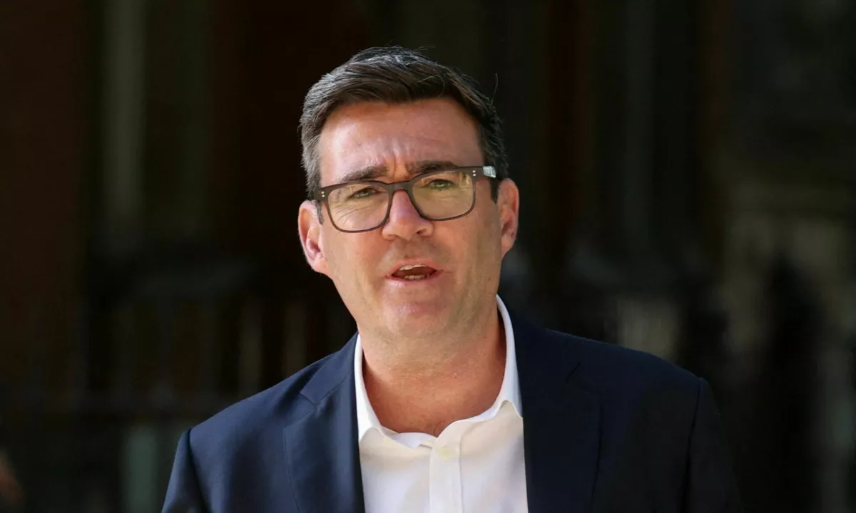 Andy Burnham, novi obraz britanske politike: od vodje laburistov do premierja
