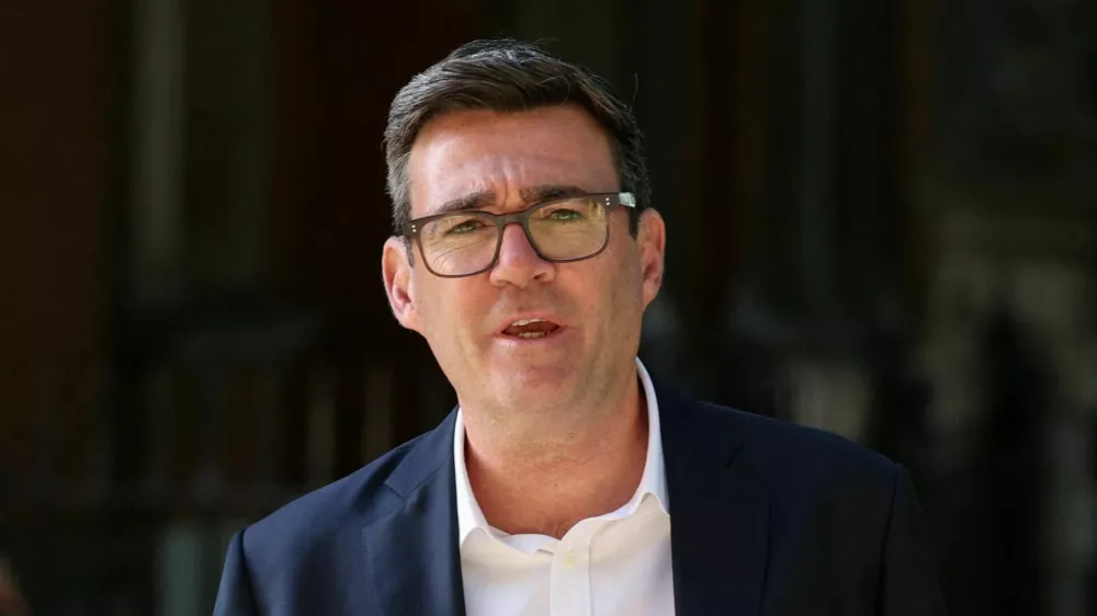 Andy Burnham, British member of parliament (MP) for Makerfield, arrives for a radio interview on LBC's "Tonight with Andrew Marr", in London, Britain, July 2, 2026. REUTERS/Isabel Infantes