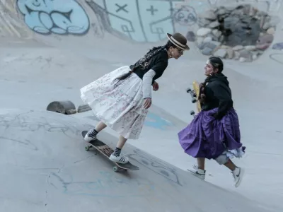 LA PAZ, BOLIVIA - JULY 16: Children wearing the traditional dress of the La Paz cholita skate during the cholita skaters competition in La Paz, Bolivia, on July 16, 2026 Jorge Mateo Romay Salinas / Anadolu/ABACAPRESS.COM,Image: 1116944872, License: Rights-managed, Restrictions:, Model Release: no 