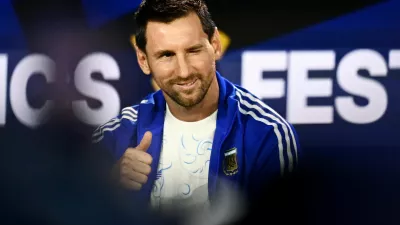 Soccer Football - FIFA World Cup 2026 - Argentina's Emiliano Martinez, Lionel Scaloni and Lionel Messi at the Fanatics Fest - Javits Center, New York City, New York, U.S. - July 17, 2026 Argentina's Lionel Messi during his appearance at the Fanatics Fest REUTERS/Dylan Martinez