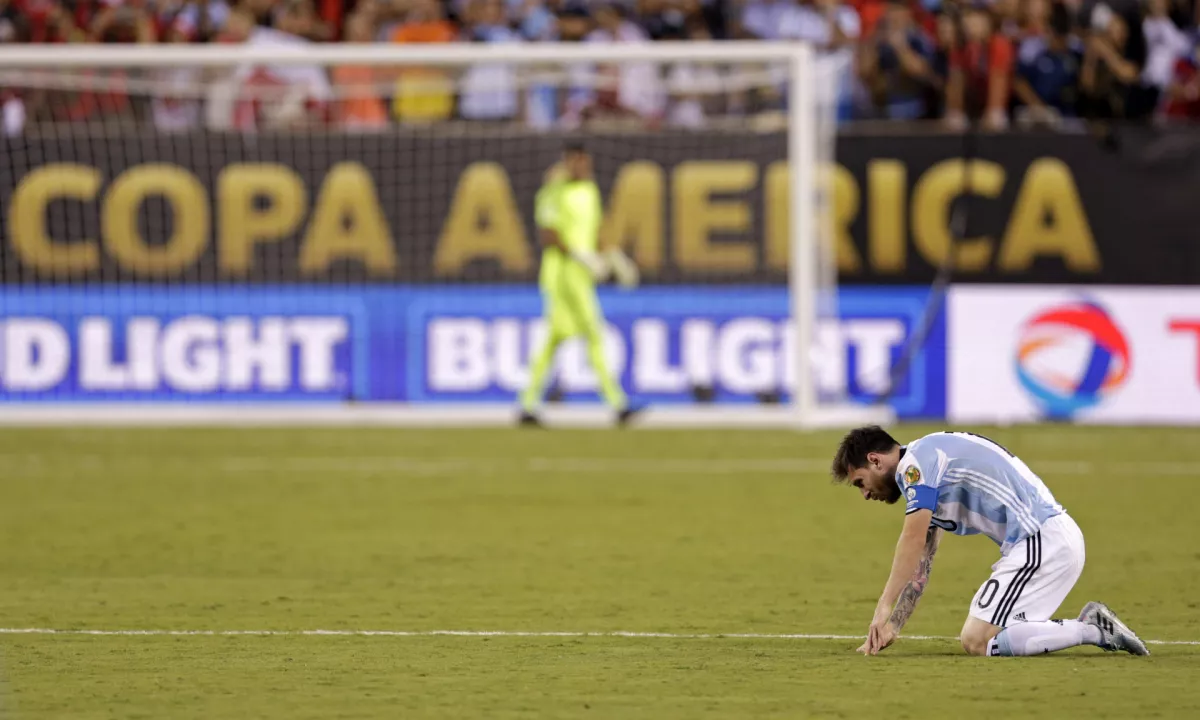 Messi se vrača na kraj "zločina", kjer je pred desetletjem končal reprezentančno kariero