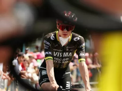 Cycling - Tour de France - Stage 15 - Champagnole to Plateau de Solaison - Champagnole, France - July 19, 2026 Team Visma | Lease a Bike's Jonas Vingegaard before the start of stage 15 REUTERS/Gonzalo Fuentes