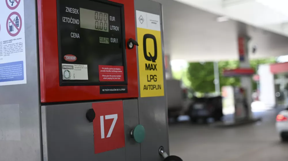 SIMBOLIČNA FOTOGRAFIJA14.05.2025 - avtoplin - polnilnica -LPG AVTOPLIN - plinska črpalka za avtomobile, Petrol Trža&scaron;ka. FOTO: Nik Erik Neubauer