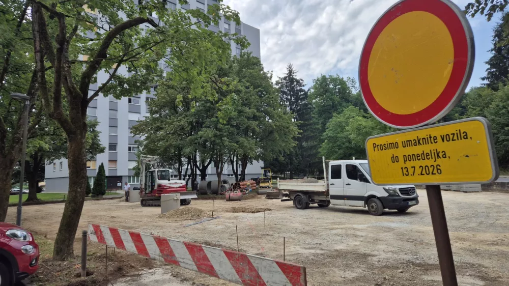 Bilečanska, prenova parkiri&scaron;ča