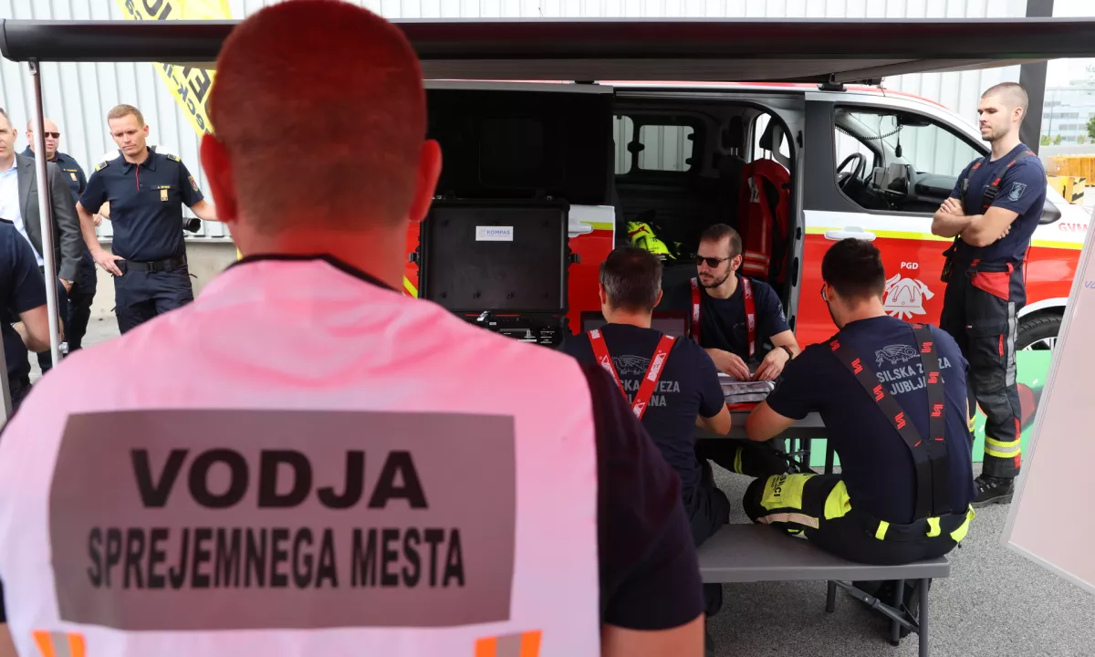 Požar v Sparu razkril pomen mobilnih sprejemnih mest
