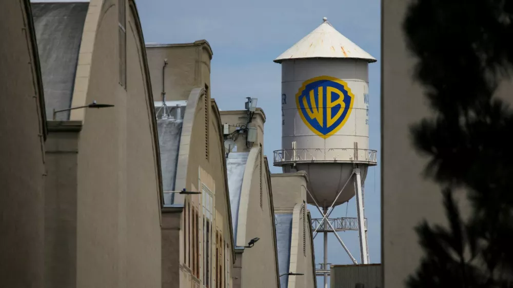 FILE PHOTO: The Warner Bros. Water Tower is pictured at Warner Bros. Studios in Burbank on the day it was announced that California and 11 states are suing to block Paramount's $110 billion acquisition of Warner Bros. Discovery in California, U.S. July 13, 2026. REUTERS/Daniel Cole/File Photo