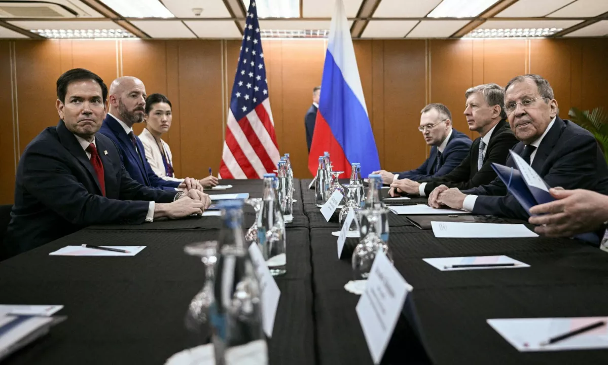 Rubio za nove ideje za končanje vojne, Lavrov za stare