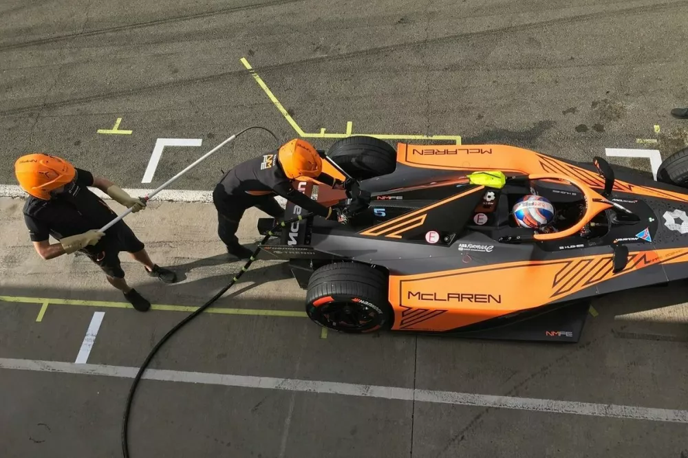Formula E polnjenje