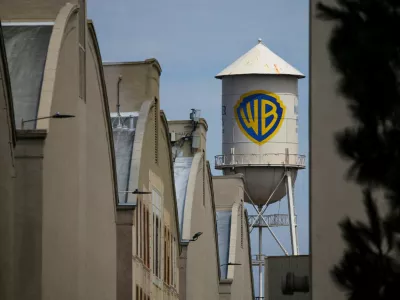 FILE PHOTO: The Warner Bros. Water Tower is pictured at Warner Bros. Studios in Burbank on the day it was announced that California and 11 states are suing to block Paramount's 0 billion acquisition of Warner Bros. Discovery in California, U.S. July 13, 2026. REUTERS/Daniel Cole/File Photo
