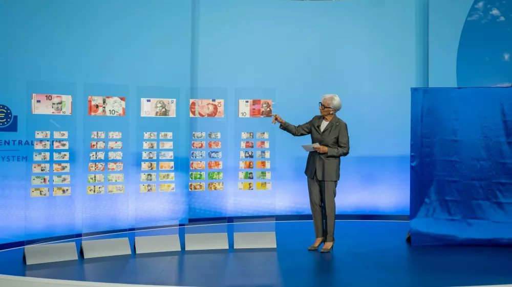 Tomato Ko&scaron;ir, član komisije za izbiro novih evrov: Pri novih bankovcih gre za obljubo