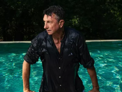 Biv&scaron;i nosilec vseh mogočih funkcij Borut Pahor se meni za žalitve na svojih spletnih straneh. Ta teden je ob vsem &scaron;portanju na&scaron;el čas tudi za promocijo podjetja Answear. 