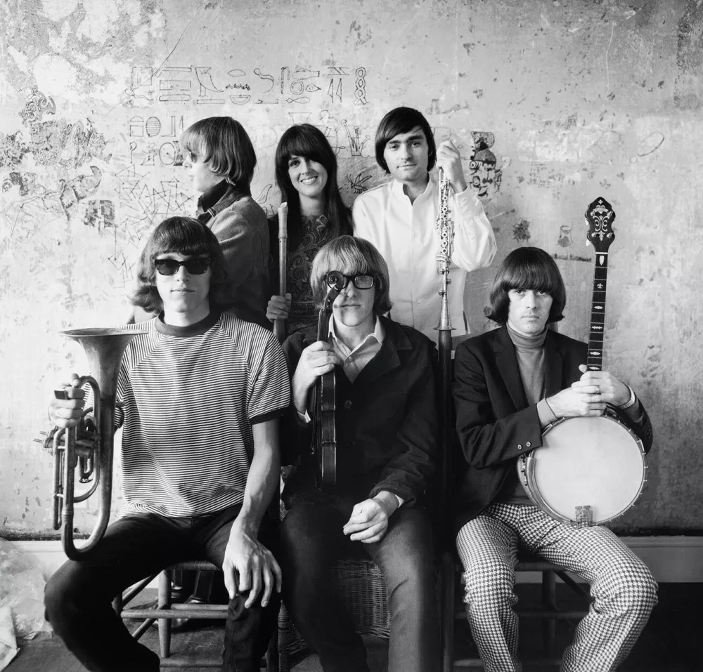Jefferson Airplane.Herb Greene (American, born in 1942).1966.Photograph, gelatin silver print.* Gift of Arlette and Gus Kayafas and The Living New England  Artists Purchase Fund, created by The Stephen and Sybil Stone  Foundation.&copy; Herb Greene.* Photograph &copy; M / Foto: Rca Victor - Billboard