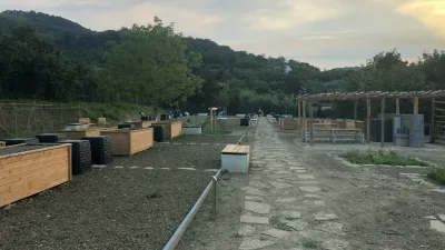 Za 49 urbanih vrtičkov skoraj 300 prijav