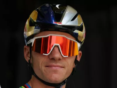 Cycling - Tour de France - Stage 13 - Dole to Belfort - Dole, France - July 17, 2026 Red Bull - BORA - hansgrohe's Remco Evenepoel before the start of stage 13 REUTERS/Gonzalo Fuentes