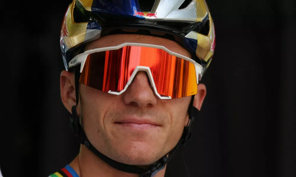 Cycling - Tour de France - Stage 13 - Dole to Belfort - Dole, France - July 17, 2026 Red Bull - BORA - hansgrohe's Remco Evenepoel before the start of stage 13 REUTERS/Gonzalo Fuentes