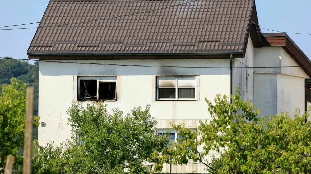 Avgusta 2026 so v požaru v kraju Sveti Križ Začretje na Hrva&scaron;kem umrli 46-letni mo&scaron;ki in njegova otroka. Sumi se, da ju je oče ubil, podtaknil požar in potem sodil &scaron;e sebi. 