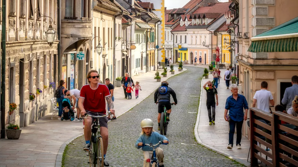 &Scaron;utna v Kamniku je za tuje goste vedno privlačna. F Miro Hrkalovič