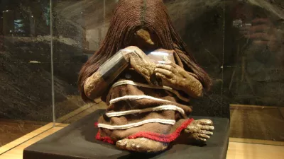 Replika mumije Plomo v Prirodoslovnem muzeju v Santiagu v Čilu. / Foto: Wikipedia