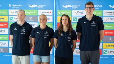 Ljubljana, Sportni center Ilirija.Novinarska konferenca pred odhodom slovenske plavalne reprezentance na Evropsko prvenstvo v Parizu.Plavalci Primoz Senica Pavletic, Neza Klancar, Tina Celik in Saso Boskan.