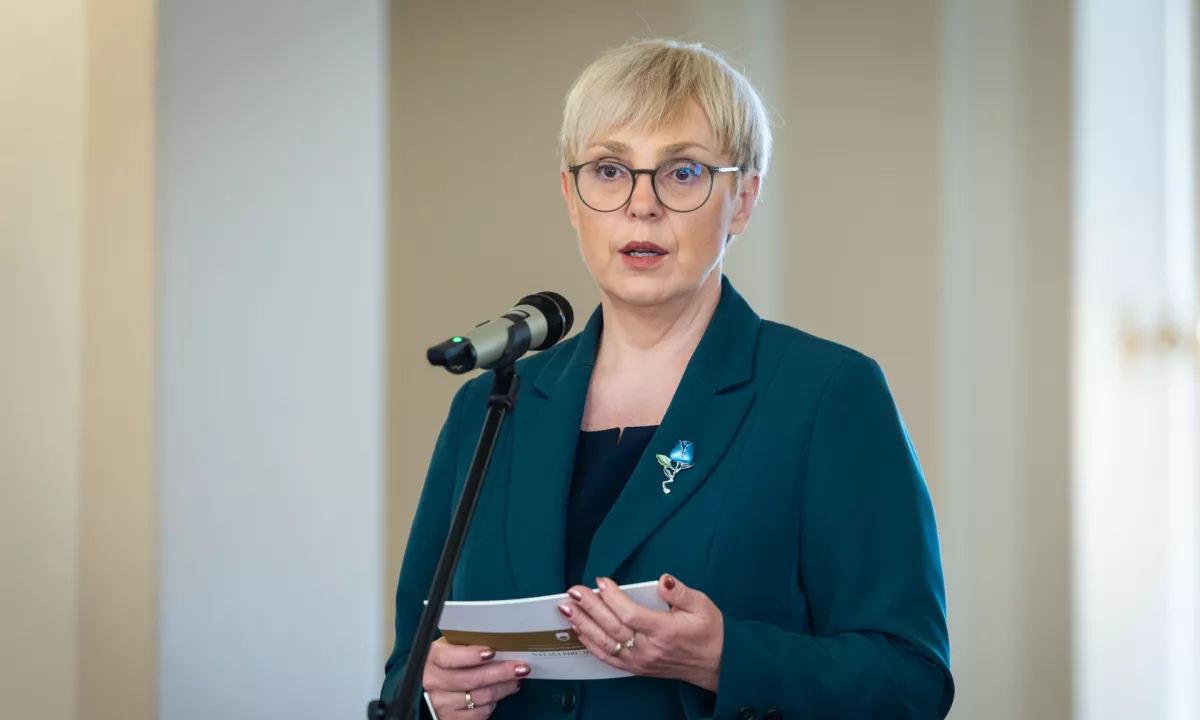 Znano, kaj je bil vzrok za nesrečo, v kateri je bila poškodovana predsednica republike