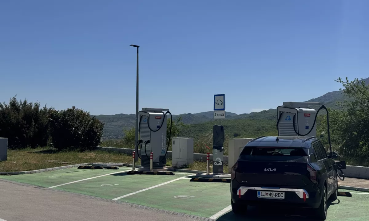 Na Šolto z elektriko: sto odstotkov upanja, en odstotek rezerve