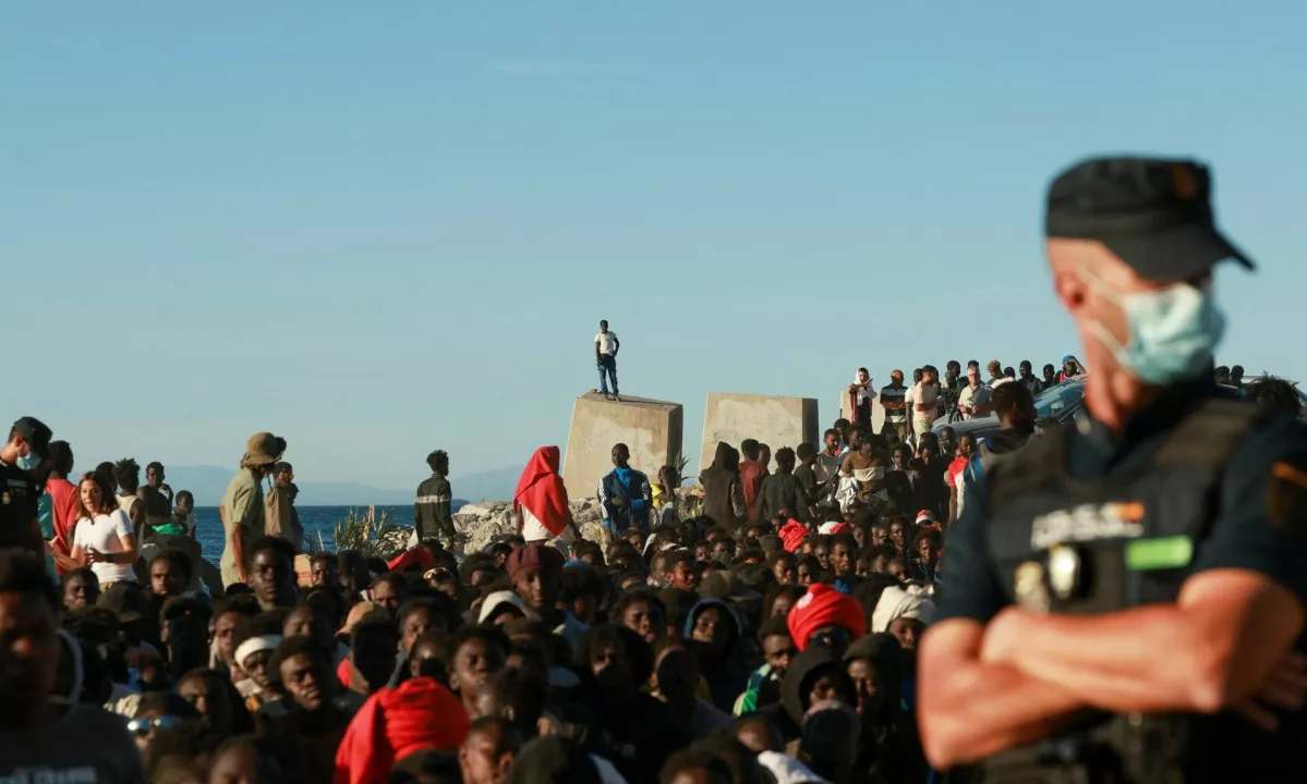 Španski mediji: Med migranti v Ceuti identificirali domnevne džihadiste