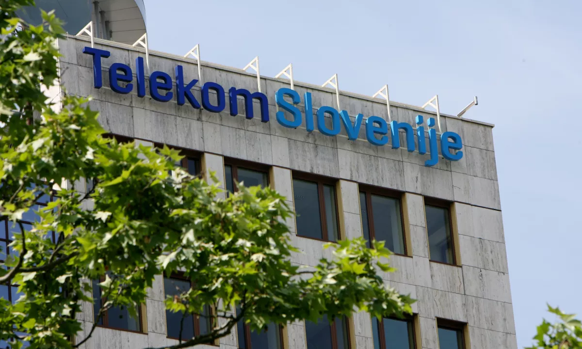 Zakonca Južna izstopila iz lastništva Telekoma Slovenije