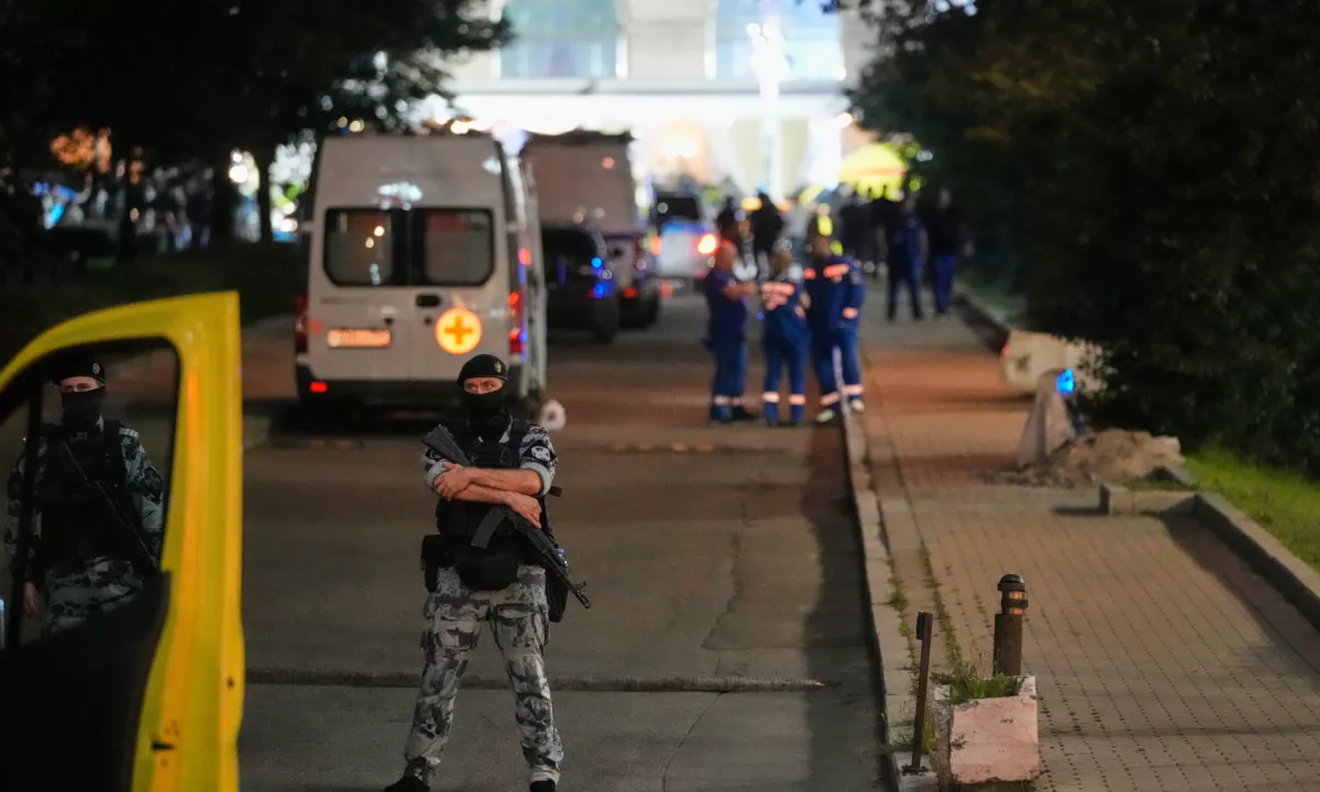 V eksploziji avtomobila hudo ranjen šef podjetja za proizvodnjo vojaških dronov