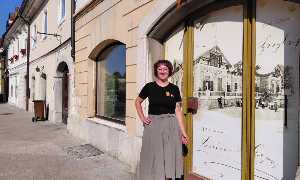 Na &Scaron;utni bo za temi vrati, v času Kamfesta, zaživela prava knjigarna. F Vesna Levičnik