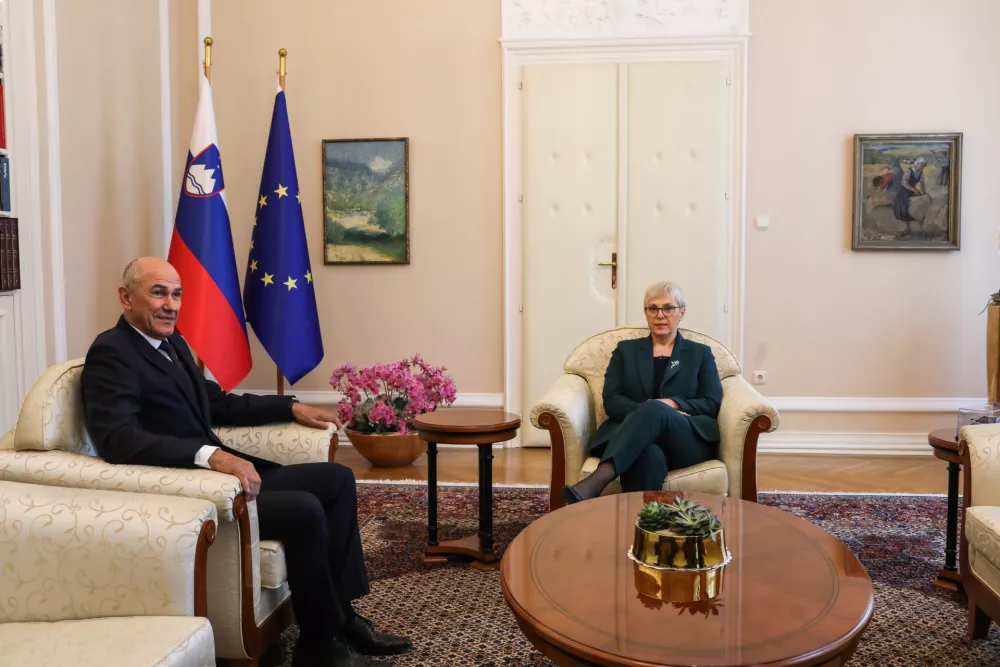 - Janez Ivan Jan&scaron;a, Predsednik Vlade RS,- Nata&scaron;a Pirc Musar, Predsednica RS,- 17.06.2026. Sprejem 16. Vlade Republike Slovenije pri Predsednici Republike Slovenije Nata&scaron;i Pirc Musar.//FOTO: Bojan Velikonja