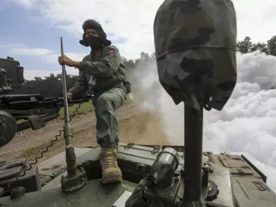 - Tank M-84 - bojno gosenično vozilo - 12.10.2023 - Slovenska vojska (SV) - oklepniki &ndash; bojna vozila - oborožitev //FOTO: Luka Cjuha