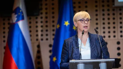 Brdo pri Kranju, Kongresni center Brdo.Sklepna prireditev natecaja Prostovoljec leta 2025 s podelitvijo priznanj in naj nazivov prostovoljcem in prostovoljskim projektom za dosezke iz preteklega leta, ki jo je pripravil Mladinski svet Slovenije.Predsednica republike Natasa Pirc Musar.