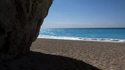 - 12.9 - 28.9.2014 - Simbolične fotografije - potovanje - Balkan, Grčija. Lefkada, plaža Egremni  //FOTO: Jaka Gasar
