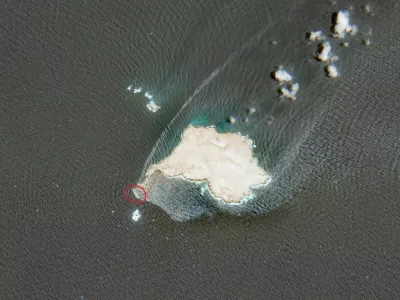 This satellite image obtained from Copernicus Sentinel Data 2026 on August 4, 2026 and taken on July 28 shows a slick that is consistent with an oil leak emanating from a ship, stranded for over a month near Qibliyyah island off Oman's southern coast in the Arabian Sea. Greenpeace and an expert from Dutch NGO PAX warned of an impending environmental catastrophe after a tanker belonging to Russia's sanctioned shadow fleet began leaking oil off Qibliyyah, far from the Strait of Hormuz which has seen regular tanker attacks in the Middle East war. The ship was rocked by explosions, a maritime security firm told AFP, but their cause remains unclear. Experts have warned in the past of the risk of oil spill posed by Russia's ghost fleet of often rusty and obsolete tankers, which it uses to evade Western sanctions.,Image1120841194, LicenseRights-managed, RestrictionsRESTRICTED TO EDITORIAL USE - MANDATORY CREDIT "AFP PHOTO / Copernicus Sentinel Data 2026" - HANDOUT - NO MARKETING NO ADVERTISING CAMPAIGNS - DISTRIBUTED AS A SERVICE TO CLIENTS, ***.HANDOUT image or SOCIAL MEDIA IMAGE or FILMSTILL for EDITORIAL USE ONLY! * Please noteFees charged by Profimedia are for the Profimedia's services only, and do not, nor are they intended to, convey to the user any ownership of Copyright or License in the material. Profimedia does not claim any ownership including but not limited to Copyright or License in the attached material. By publishing this material you (the user) expressly agree to indemnify and to hold Profimedia and its directors, shareholders and employees harmless from any loss, claims, damages, demands, expenses (including legal fees), or any causes of action or allegation against Profimedia arising out of or connected in any way with publication of the material. Profimedia does not claim any copyright or license in the attached materials. Any downloading fees charged by Profimedia are for Profimedia's services only. * Handling Fee Only.***, Model Releaseno