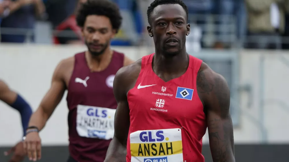 Leichtathletik, Athletics, Track and Field,, Leichtathletik DM 2026, 25.07-26.07.2026, Lohrheidestadion Bochum-Wattenheid 200m M&auml;nner, Owen Ansah HSV Copyright Gladys *** Track and Field, Athletics, Track and Field, 2026 German Track and Field Championships, July 2526, 2026, Lohrheidestadion, Bochum, Wattenheid, Mens 200m, Owen Ansah HSV, Copyright Gladys,Image: 1119387815, License: Rights-managed, Restrictions:, Model Release: no 