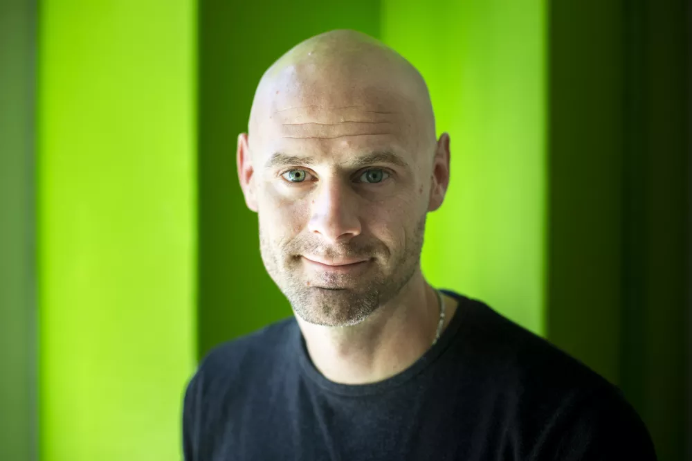 dr. Aidan Cerar, sociolog - vodja projektov - 26.09.2018 - IPoP &ndash; In&scaron;titut za politike prostora - nevladna, svetovalna in raziskovalna organizacija na področju trajnostnega urejanja prostora. //FOTO: Matjaž Ru&scaron;t / Foto: Matjaž Ru&scaron;t
