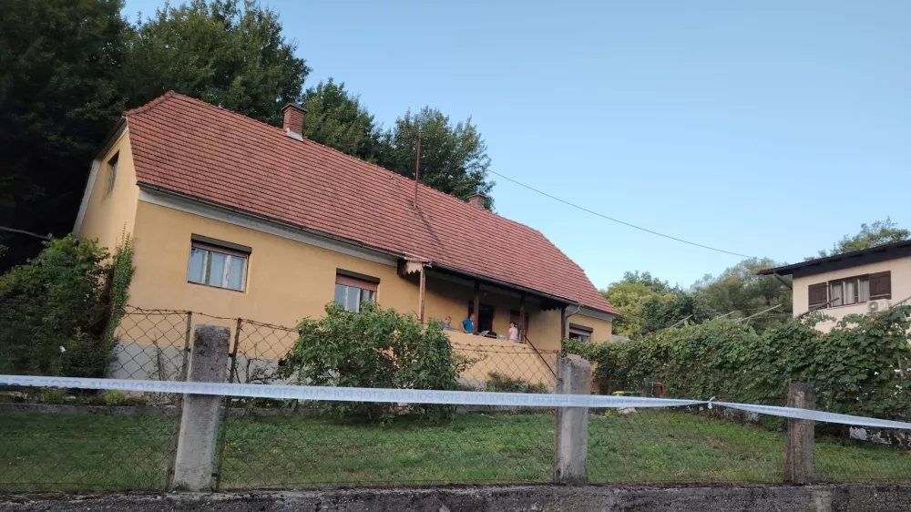 Trubarjeva ulica La&scaron;ko, hi&scaron;a umora / Foto: Mojca Marot