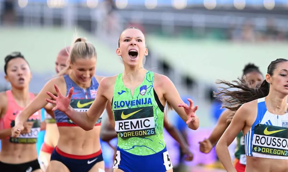 16-letna Živa Remic postala svetovna prvakinja v teku na 800 metrov