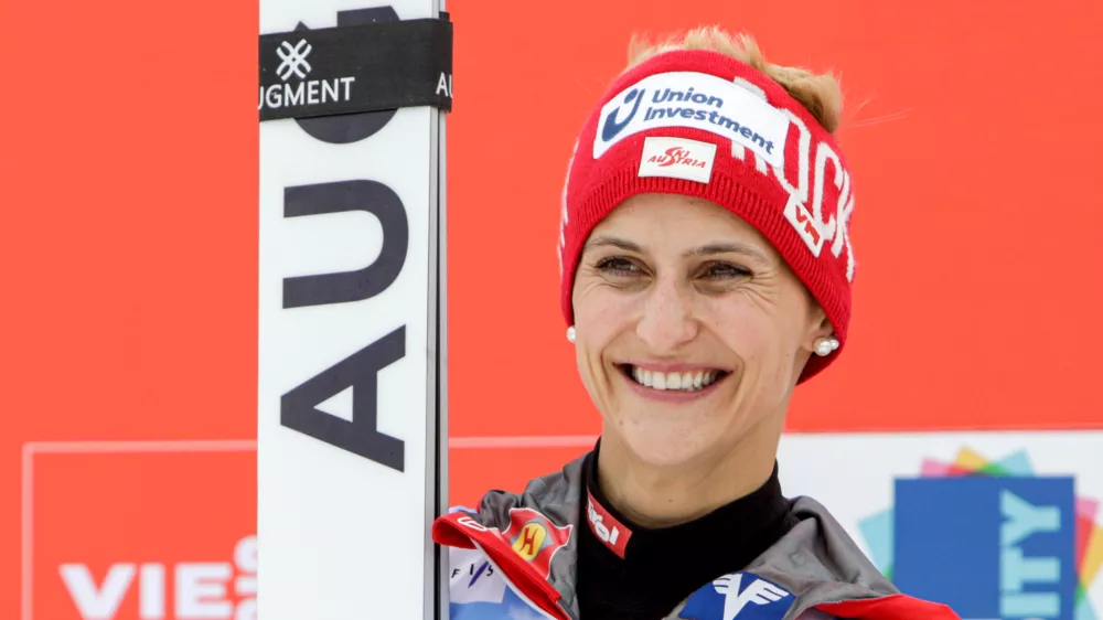 Eva Pinkelnig- 23.02.2020 &ndash; Ljubno ob Savinji - FIS Svetovni pokal v smučarskih skokih za ženske - ženski smučarki skoki &ndash; posamična tekma //FOTO: Matjaž Ru&scaron;t