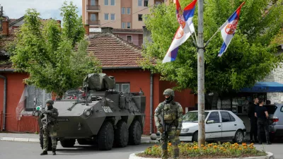 Austria members of the NATO-led Kosovo Force (KFOR) stand guard in Zvecan, Kosovo, June 2, 2023. REUTERS/Ognen Teofilovski
