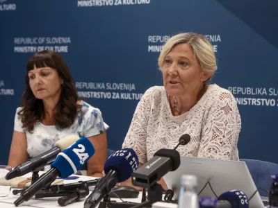 Ignacija Fridl Jarc11.8.2026 - izjava za medije ministrice za kulturo Ignacije Fridl Jarc, ki bo predstavila sprejete odločitve v zvezi z Javnim zavodom za razvoj sodobne plesne umetnosti ministrstvo za kulturo, Foto: Luka Cjuha