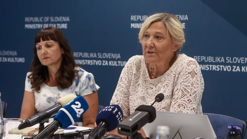 Ignacija Fridl Jarc11.8.2026 - izjava za medije ministrice za kulturo Ignacije Fridl Jarc, ki bo predstavila sprejete odločitve v zvezi z Javnim zavodom za razvoj sodobne plesne umetnosti ministrstvo za kulturo, Foto: Luka Cjuha