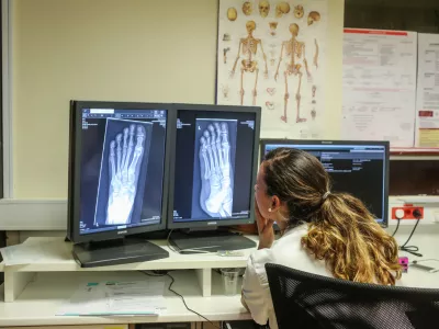 Bolni&scaron;ke odsotnosti: Kateri režim bo veljal pri kateri bolezni?