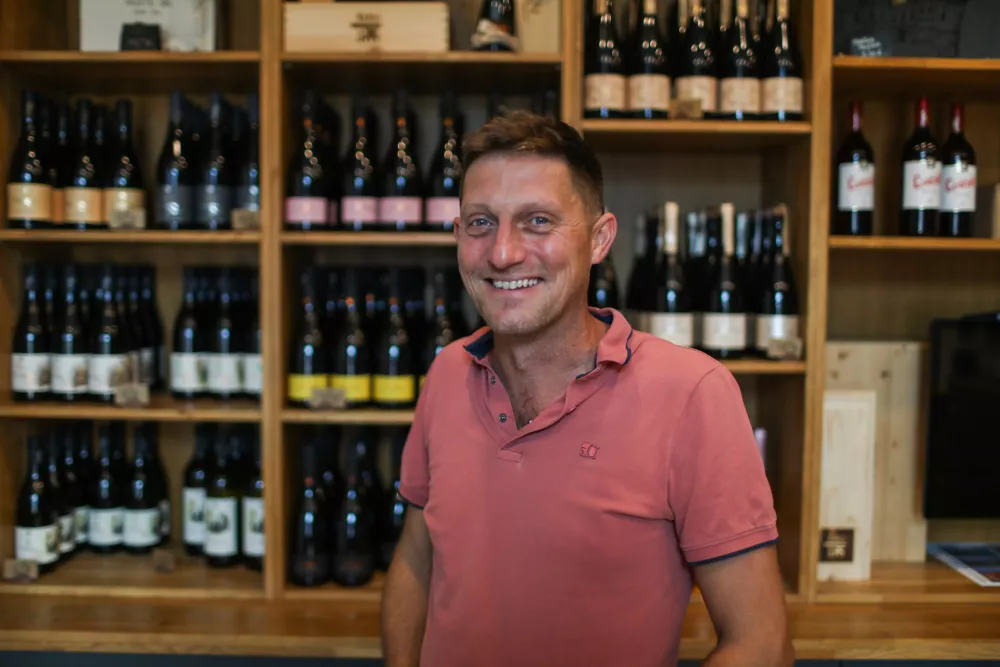 - Jure Grubar, direktor in enolog, - 11.08-2026. - Kmetijska zadruga Kr&scaron;ko, Klet Kr&scaron;ko.//FOTO: Bojan Velikonja