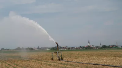 Rakičan, Panvita, kmetijsko zemljišče, polje, namakalni sistem, namakanje. Foto: Tatjana Pihlar 