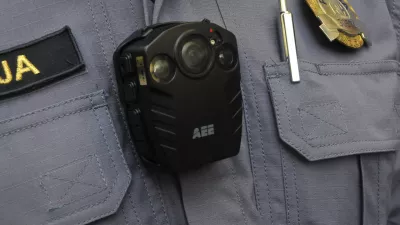 kamera na policijski uniformi, policija, kamera, uniforma, hrvaška