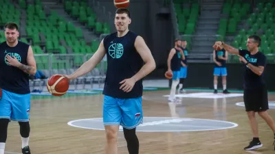 - Vlatko Čančar.- 27.04.2024. Trening slovenske košarkarske reprezentance pred odhodom na kvalifikacijski turnir za Olimpijske igre v Grčiji. //FOTO: Bojan Velikonja