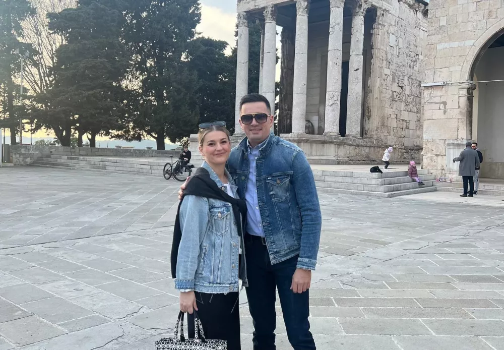 Laura in Adem Sulimani F Sla&scaron;čičarna &Scaron;utna