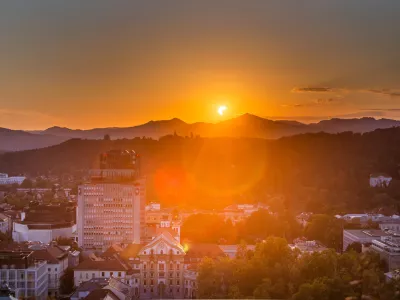 Ljubljana, Grajski gric.Opazovanje Soncevega mrka.