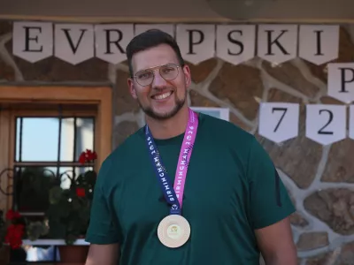 Ptuj, gasilski dom Podvinci.Sprejem ptujskega atleta Kristjana Ceha, ki ga je po njegovi zmagi na evropskem atletskem prvenstvu organizirala Mestna obcina Ptuj v soorganizaciji s PGD Podvinci.